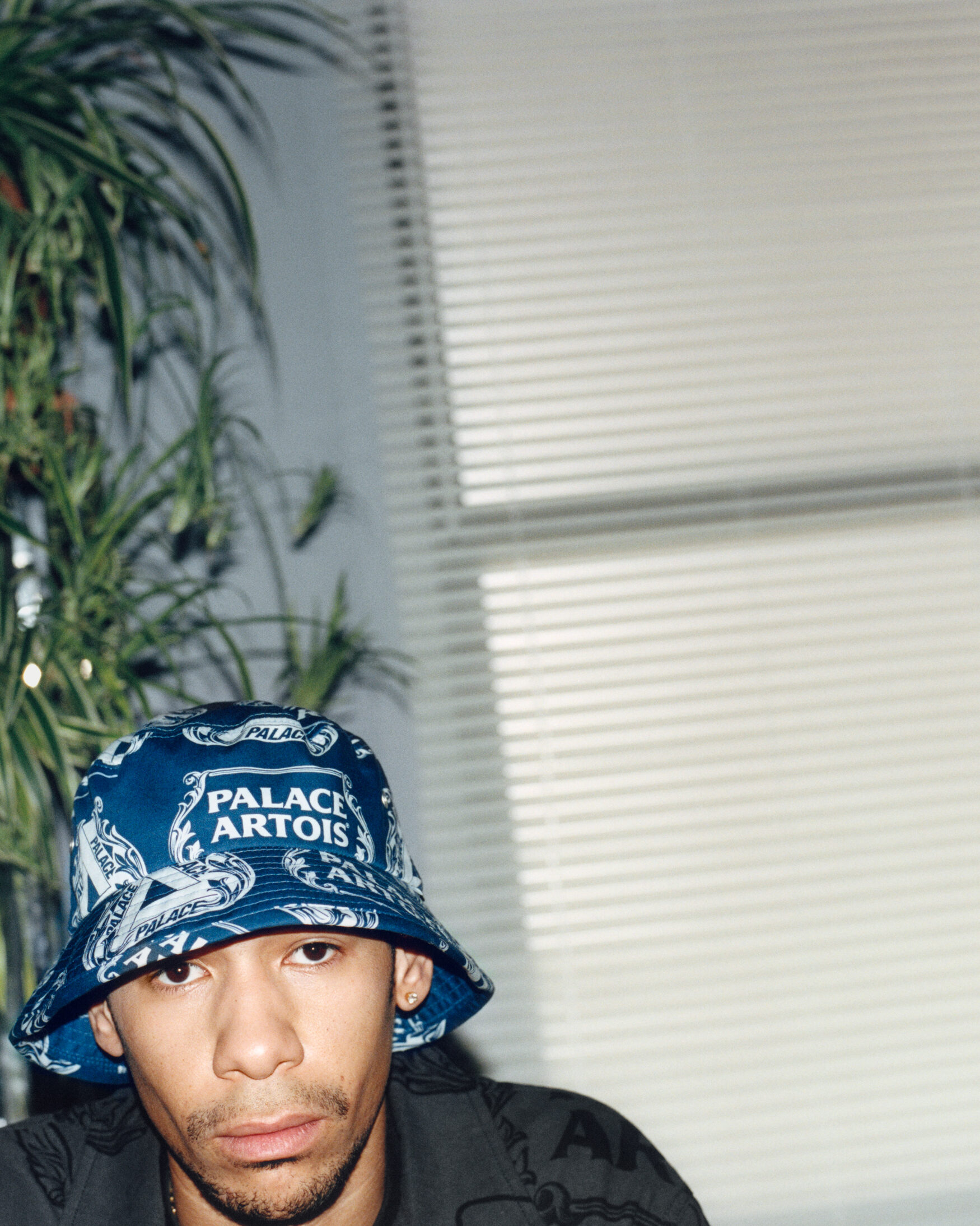 palace artois bucket hat